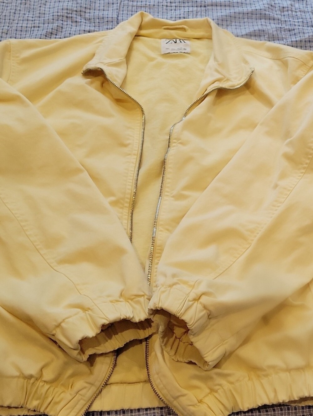 Zara Pale Cotton Yellow Casual Bomber Jacket
